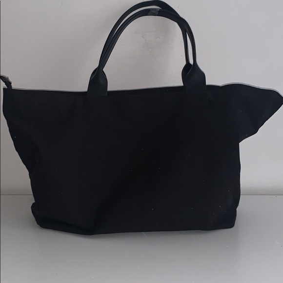 VICTORIAS SECRET SHINY LOGO TOTE AND WALLET SET - Picture 2 of 4